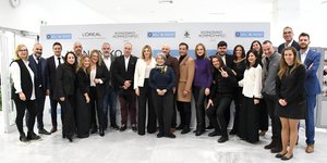 Η ομάδα της L' Oreal Professional Products