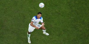 Ο Τζουντ Μπέλιγχαμ με τη φανέλα της Αγγλίας στο Μουντιάλ 2022