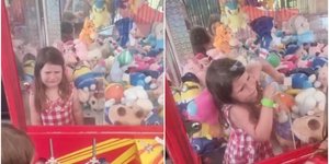 Τετράχρονο κοριτσάκι εγκλωβίστηκε σε αυτόματο μηχάνημα πώλησης παιχνιδιών