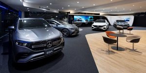 Mercedes EQ
