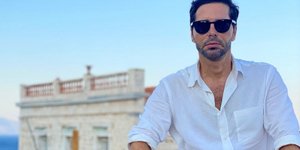 Χρύσανθος Πανάς λευκο πουκαμισο