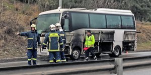 Φωτιά σε λεωφορείο που μετέφερε παιδιά στη Θεσσαλονίκη