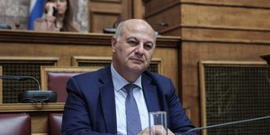 Συνεδρίαση της επιτροπής Δημόσιας Διοίκησης, Δημόσιας Τάξης και Δικαιοσύνης στη Βουλή