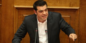 Ο Αλέξης Τσίπρας στη Βουλή το 2010