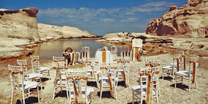 Γάμος σε παραλία της Μήλου