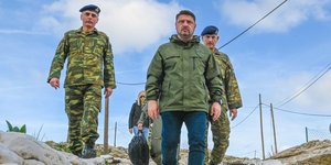 Νίκος Χαρδαλιάς με χακι