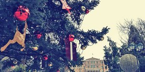 Στολισμός της Αθήνας, Πλατεία Συντάγματος