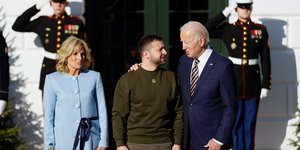 Στιγμιότυπο από την τελευταία συνάντηση του Βολοντίμιρ Ζελένσκι με τον Τζο Μπάιντεν στις ΗΠΑ