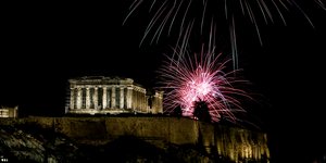 Η Ακρόπολη λίγο μετά την αυγή του νέου έτους