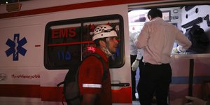 ιραν ασθενοφορο 