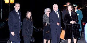 Τα βασιλικά ζεύγη Ισπανίας (Φελίπε, Λετίθια) και Σουηδίας (Κάρολος-Γουστάβος, Σίλβια)