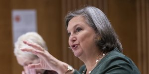 H υφυπουργός Αμυνας των ΗΠΑ, Σελέστ Γουαλάντερ