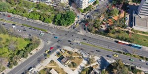 Κίνηση οχημάτων σε δρόμο της Αθήνας