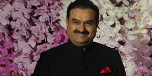 Ο πρόεδρος του ομίλου Adani Gautam Adani 