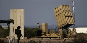 Πύραυλοι στη Δυτική Όχθη 