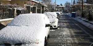 καλυμμένα ιχ με χιονι  
