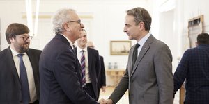 Ο πρωθυπουργός Κυριάκος Μητσοτάκης συναντήθηκε σήμερα με τον Εκτελεστικό Διευθυντή του Ευρωπαϊκού Μηχανισμού Σταθερότητας (ESM), Πιερ Γκραμένια