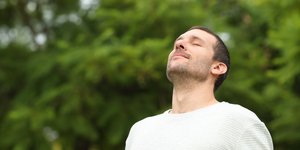 Ευεργετική η επίδραση της επαφής με τη φύση για τη ψυχοσωματική μας υγεία, σύμφωνα με φινλανδική έρευνα/ Φωτογραφία: Shutterstock