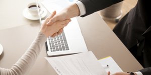 Συμφωνία εργοδότη-εργαζομένου