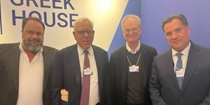 Βαγγέλης Μαρινάκης, Ντ. Ρουμπενστάιν, Πολ Αλιβιζάτος και Άδωνις Γεωργιάδης στο Νταβός 