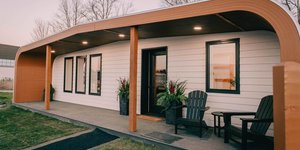 Το τρισδιάστατα εκτυπωμένο μικροσκοπικό σπίτι του Κέντρου Προηγμένων Δομών και Σύνθετων Υλικών του Πανεπιστημίου του Maine