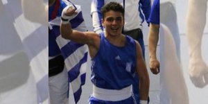 Ο 16χρονος πυγμάχος Βασίλης Τοπαλος 