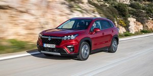 Suzuki S-Cross