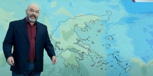 Ο Σάκης Αρναούτογλου στην παρουσίαση του δελτίου καιρού της ΕΡΤ