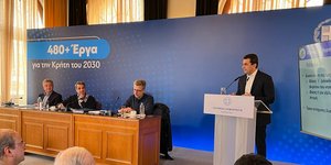 Σκρέκας: «Στην Κρήτη το 100% της κατανάλωσης ηλεκτρικής ενέργειας θα παράγεται από ΑΠΕ το 2030» 