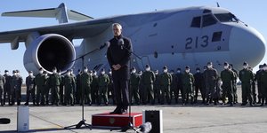 Στην Ιαπωνία ο ΓΓ του ΝΑΤΟ, Γενς Στόλτενμπεργκ