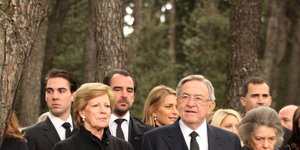 Η κυβέρνηση αποφασίζει τα διαδικαστικά της κηδείας του Κωνσταντίνου