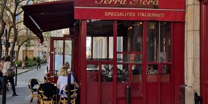 Πώς είναι το εστιατόριο του Emily in Paris