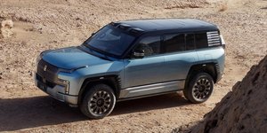 Οι Κινέζοι παρουσιάζουν το δικό τους Land Rover Defender