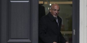 Ο πρόεδρος του Συντηρητικού Κόμματος και πρώην υπουργός Οικονομικών, Ναχίμ Ζαχάουι