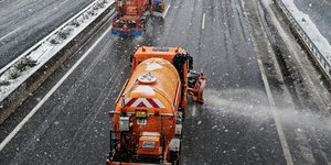 Ρίψη άλατος σε σημεία της Αττικής Οδού