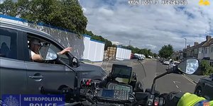 Χτύπησε αστυνομικό με το αυτοκίνητο και μπήκε φυλακή
