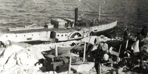 Το προσαραγμένο PENTCHO. Photo : United States Holocaust Memorial Museum