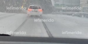 Χιόνια στην Αττική Οδό από την κακοκαιρία «Μπάρμπαρα»
