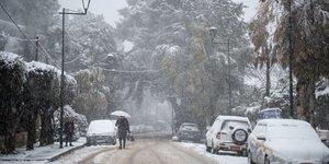 Η κακοκαιρία «Μπάρμπαρα» χτυπά τα Βόρεια Προάστια της Αθήνας