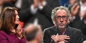 Μόνικα Μπελούτσι, Τιμ Μπάρτον