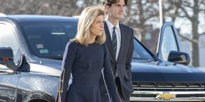 H Καρολάιν Κένεντι με τον γιο της