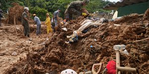 Καταστροφές από τις πλημμύρες