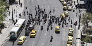 Διάβαση πεζών στην Αθήνα