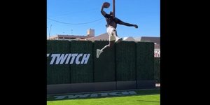 Απίστευτο άλμα από τον παίκτη του NFL, Ντι Κέι Μέτκαλφ