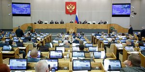 Η Ρωσική Δούμα κατά τη διάρκεια ψηφοφορίας/ AP Photos