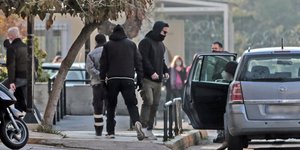 Στον ανακριτή οι συλληφθέντες για την υπόθεση της 12χρονης στον Κολωνό