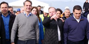 O Κώστας Καραμανλής και ο Κυριάκος Μητσοτάκης στον αυτοκινητόδρομο E65