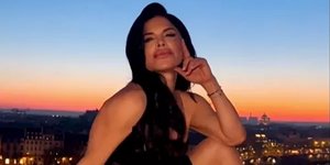 Η σύντροφος του Τζεφ Μπέζος, Λόρεν Σάντσεθ