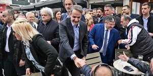Ο Κυριάκος Μητσοτάκης στο Μενίδι