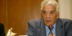 Πέθανε ο Άγγελος Μοσχονάς